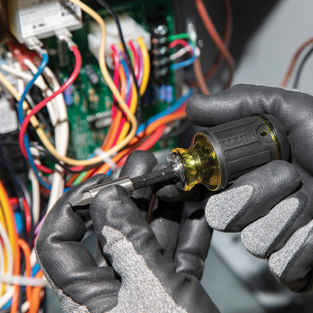 JUEGO DE ATORNILLADOR DE IMPACTO DE ÁNGULO RECTO HEXAGONAL DE 1/4" M12™