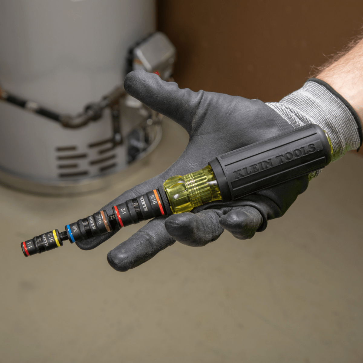 7-IN-1 IMPACT RATED FLIP SOCKET SET WITH HANDLE - A&R Supply - Air Conditioning & Refrigeration Wholesaler - KLEIN TOOLS