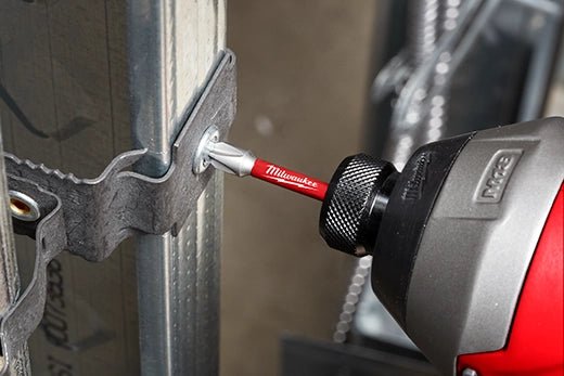 SHOCKWAVE IMPACT DUTY™ DRIVER BIT SET - 54PC - A&R Supply - Air Conditioning & Refrigeration Wholesaler - MILWAUKEE