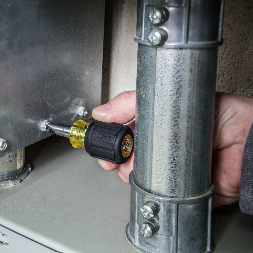 6-IN-1 STUBBY MULTI-BIT SCREWDRIVER/NUT DRIVER - A&R Supply - Air Conditioning & Refrigeration Wholesaler - KLEIN TOOLS