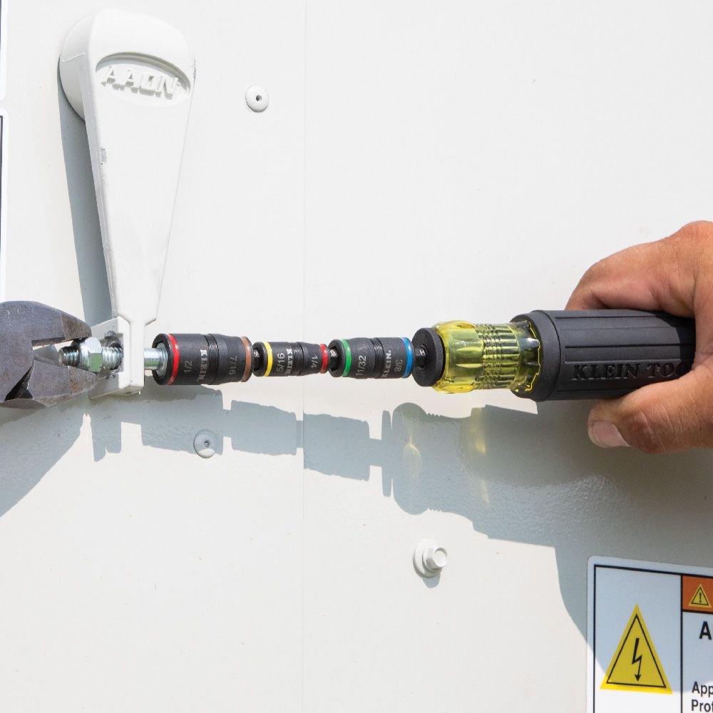 7-IN-1 IMPACT FLIP SOCKET WITH HANDLE - A&R Supply - Air Conditioning & Refrigeration Wholesaler - KLEIN TOOLS