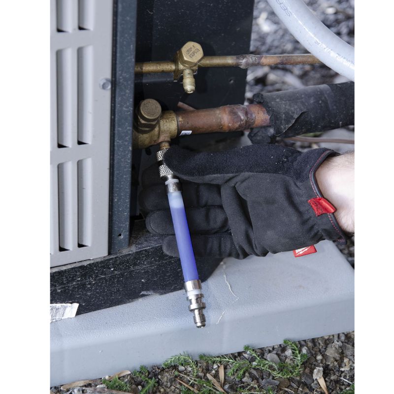 TECHNICIAN WORKING