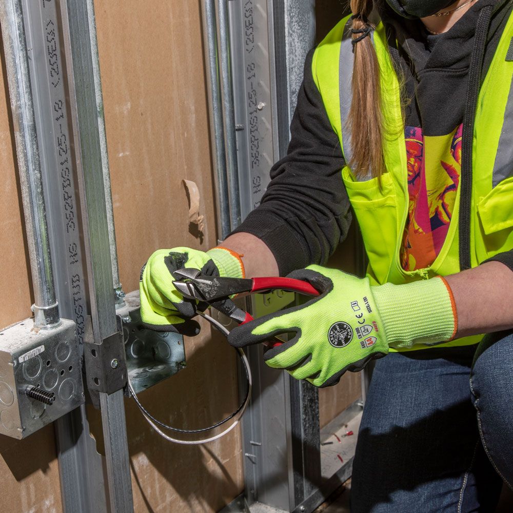 DIAGONAL CUTTING PLIERS, HIGH-LEVERAGE, 8-INCH - A&R Supply - Air Conditioning & Refrigeration Wholesaler - KLEIN TOOLS