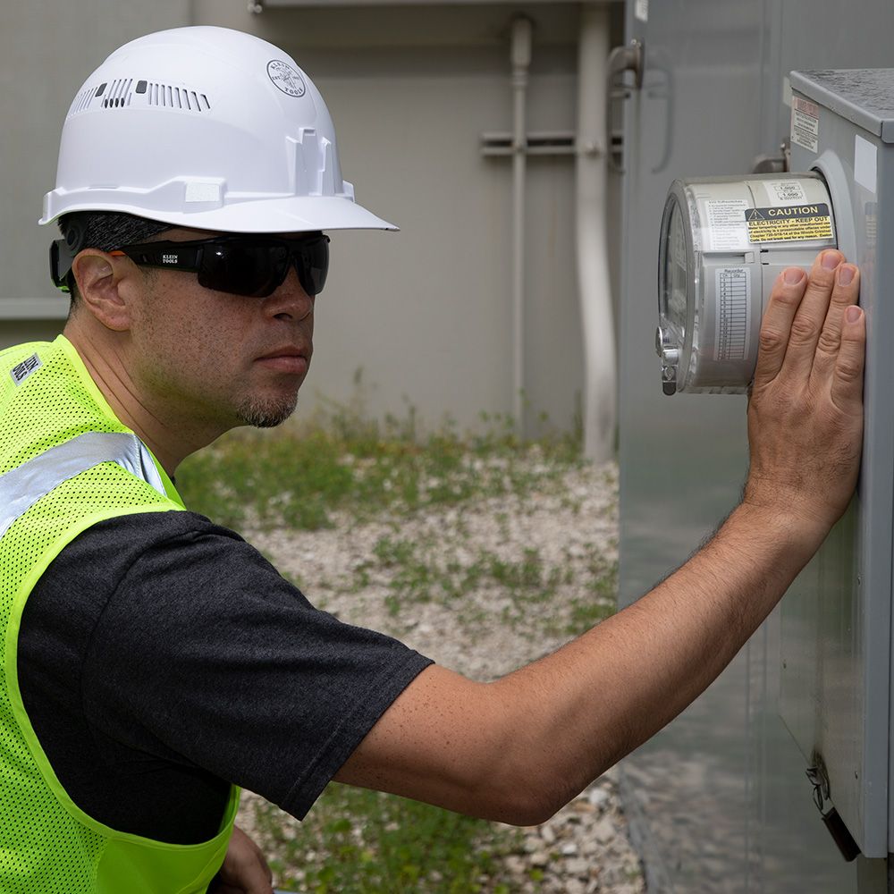 PROFESSIONAL SAFETY GLASSES - GRAY LENS - A&R Supply - Air Conditioning & Refrigeration Wholesaler - KLEIN TOOLS